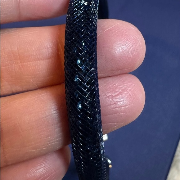 Swarovski Stardust Necklace Blue, includes Box - Picture 5 of 6